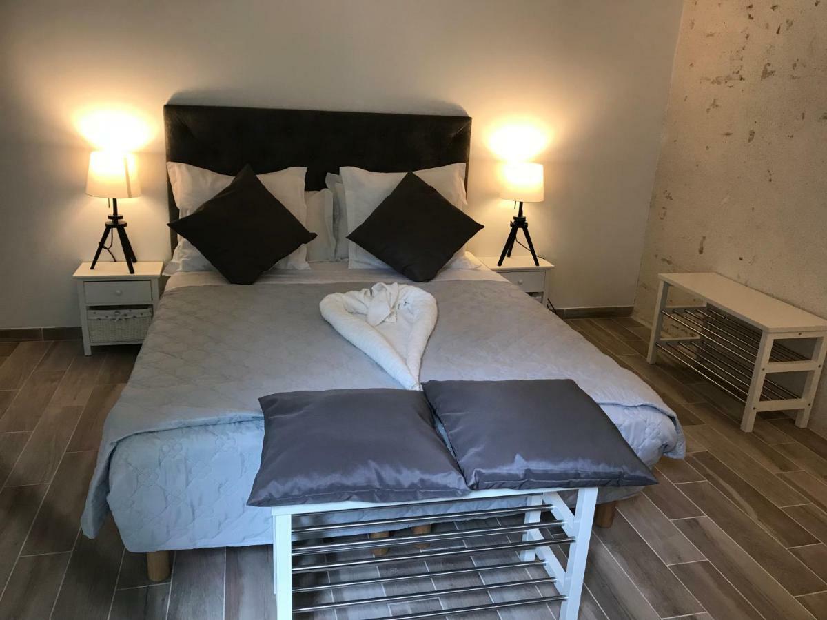 Le Logis De Chaumont Hotel Kültér fotó